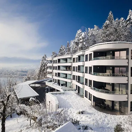 Modern With View Over Ossiach 안넨하임